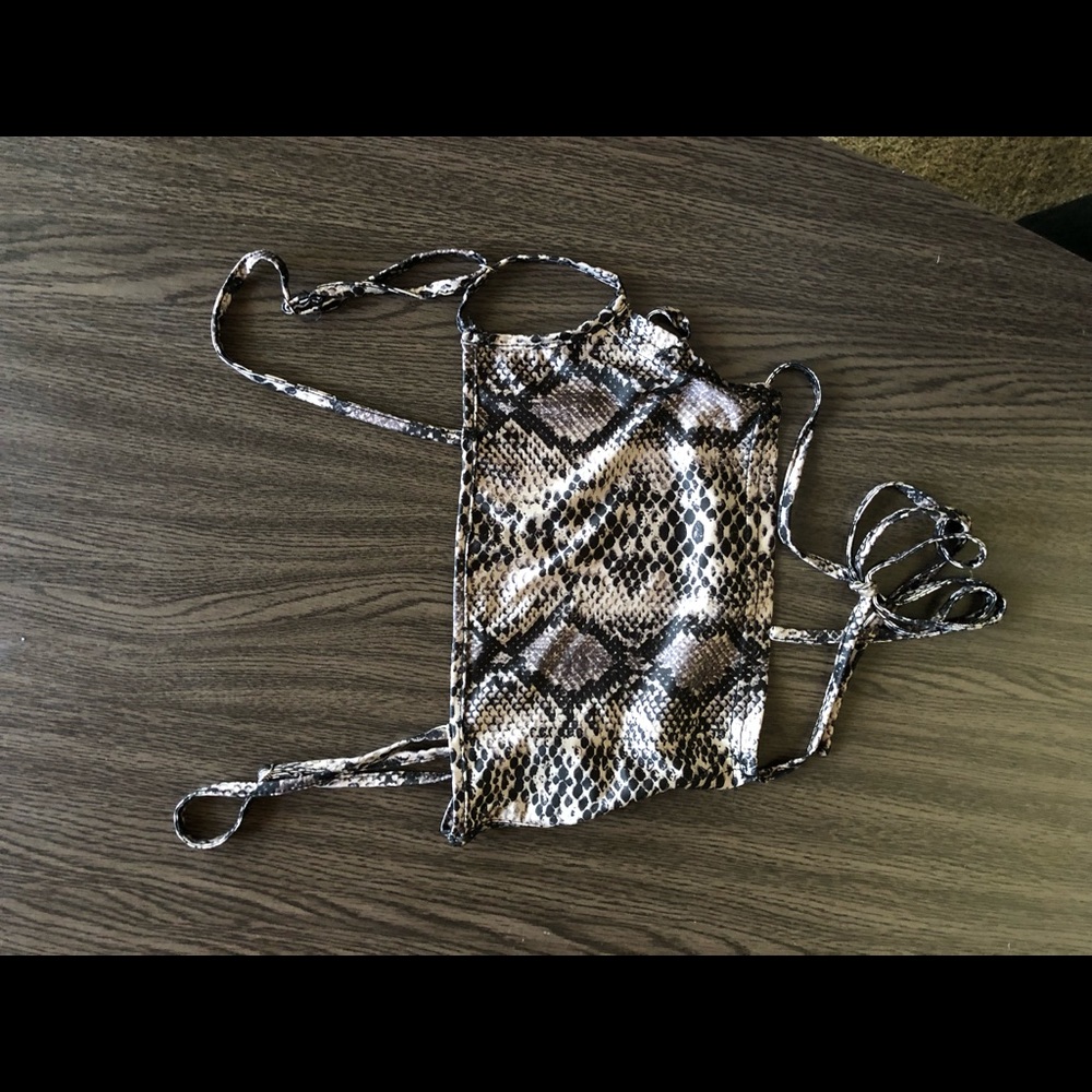 Lizard print Crop top